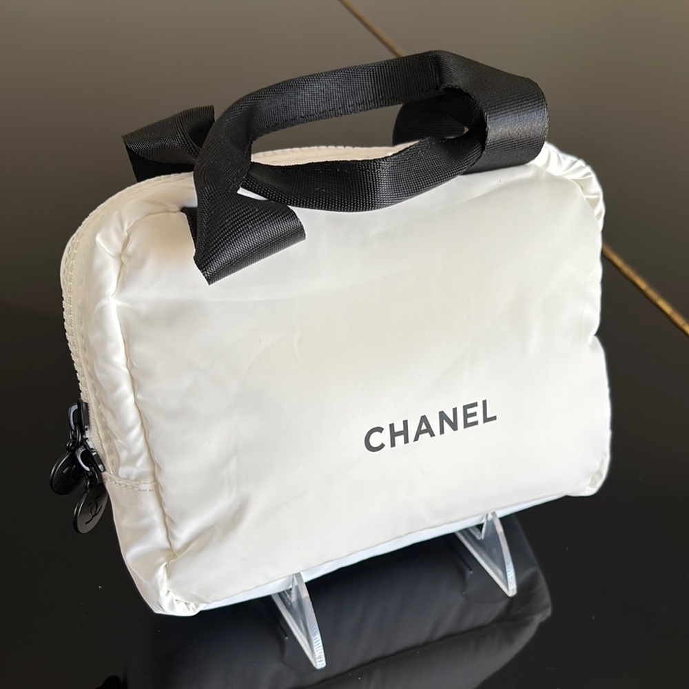 CHANEL White Cosmetic Pouch with Black Handles